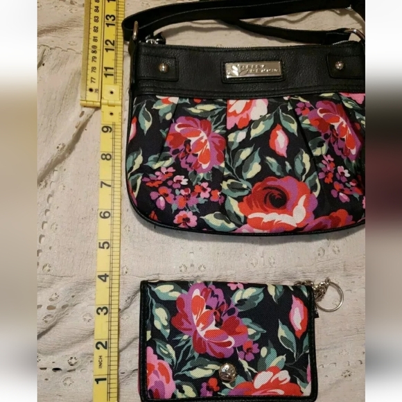 Lily Bloom Romantic Rose Blossom Crossbody And Matching Wallet Floral - Picture 5 of 9